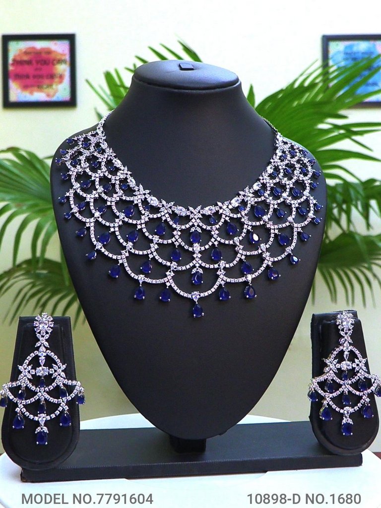 Original Zircon Necklace Set - Amaara World