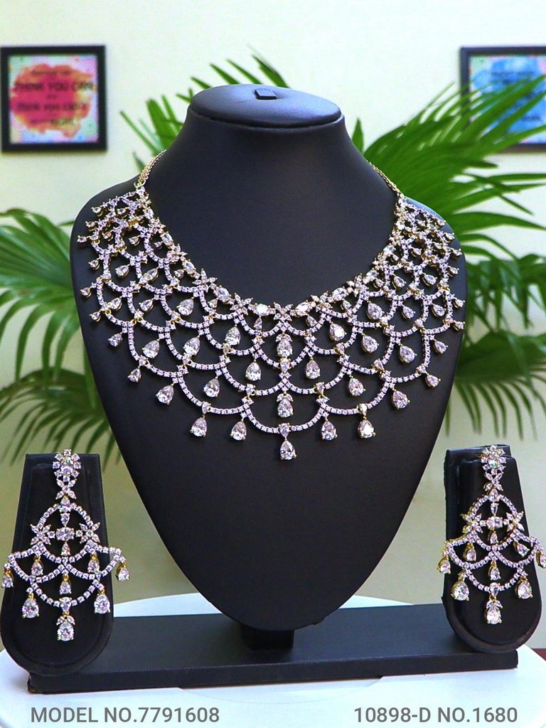 Wholesale Traditional Necklace Set - Amaara World