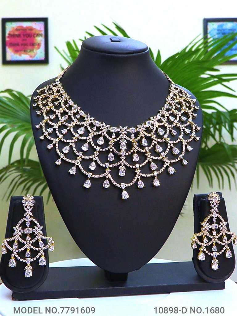 Original Cz Traditional Necklace - Amaara World
