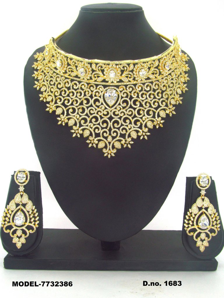 Imitaion Diamond looking Jewelry Set - 7732386 - View 3
