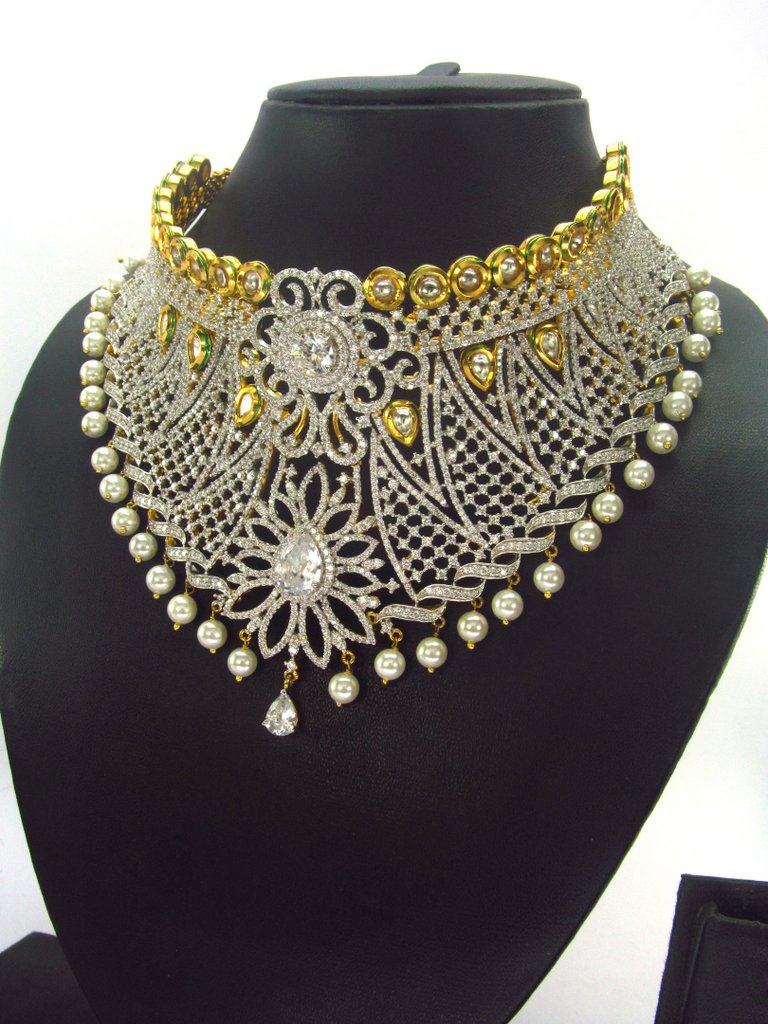 Shiny Diamond Jewelry - 7732301 - View 2