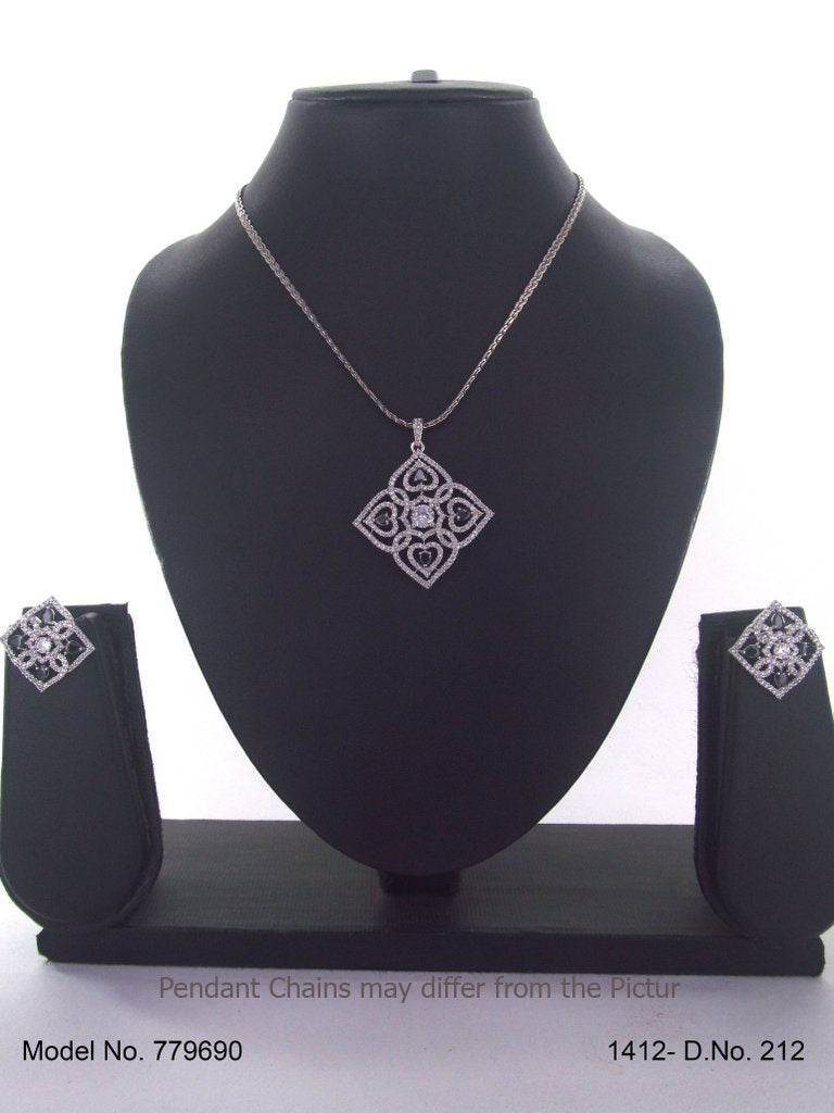 Unique Gift for Party wear - Amaara World
