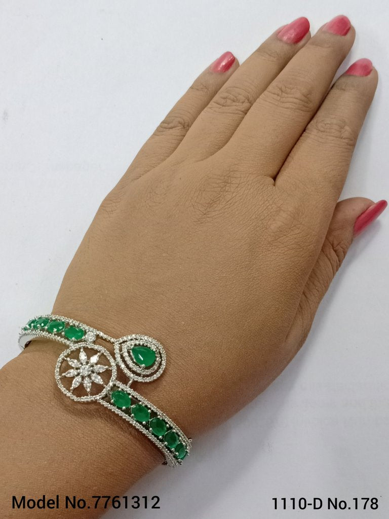 Pyaar CZ Bracelet - Amaara World