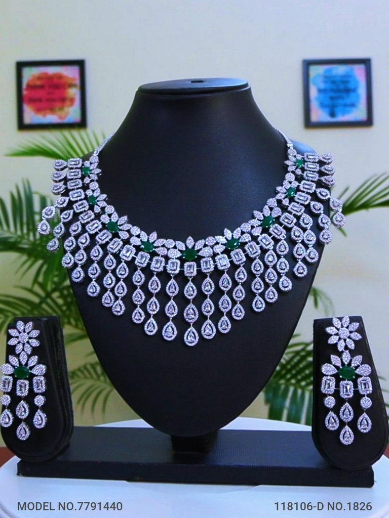 Traditional Zirconia Jewelry Set for Classy Women - Amaara World