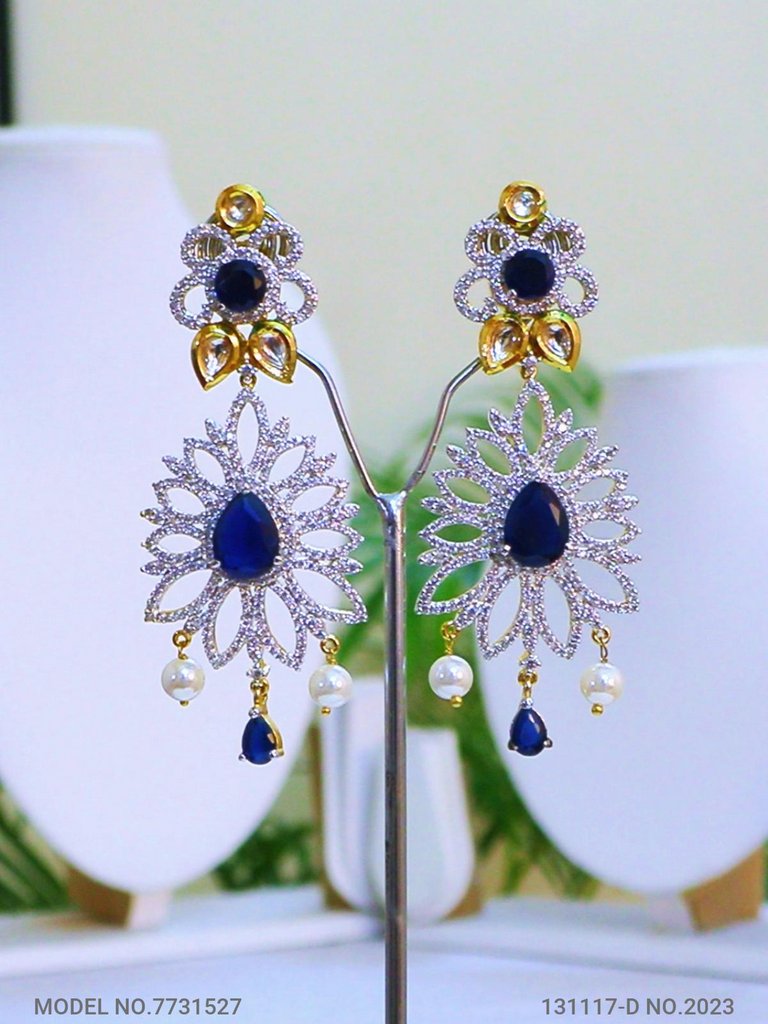 Handmade Fine Fashion Jewelry | Limited Edition - 7731527 - View 3