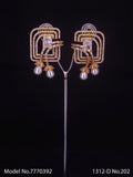 Gift a Earring to her - Amaara World