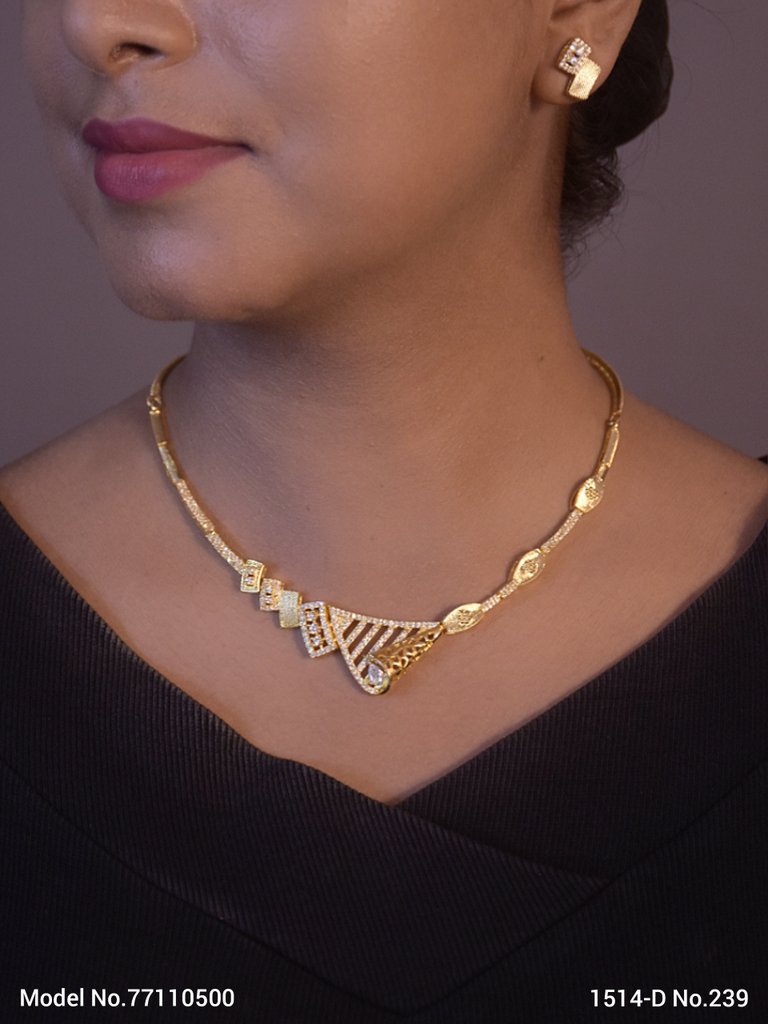 Modern Day Gift to a women - Amaara World