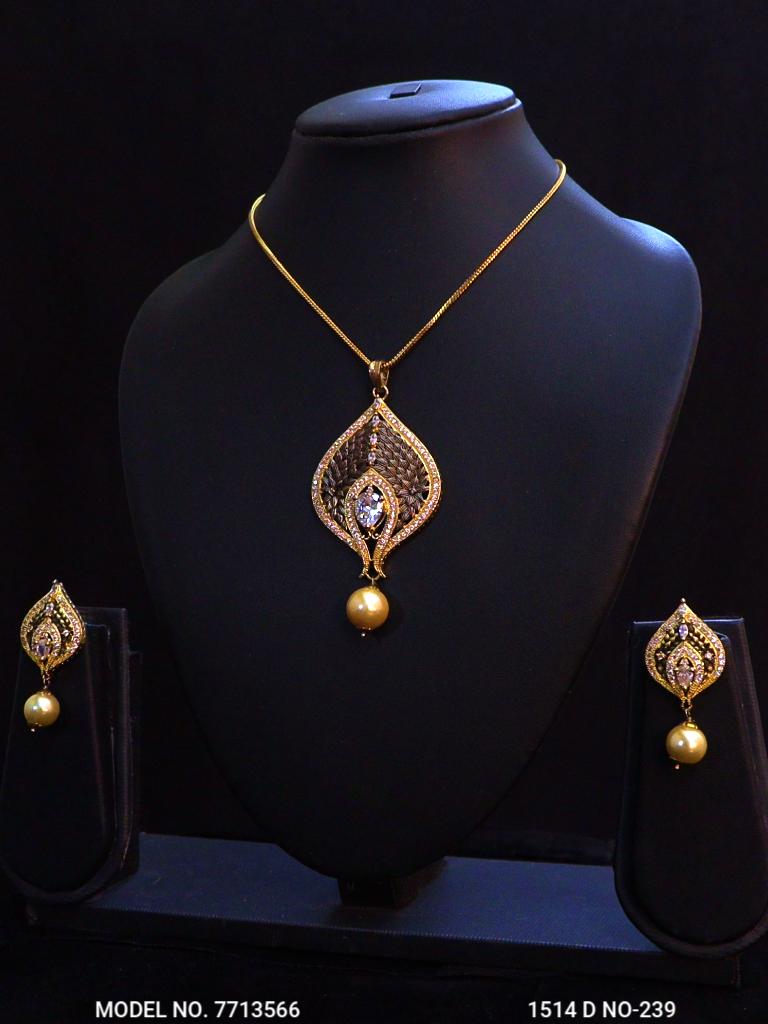 Unique Gift for Party wear - Style 2 - Amaara World