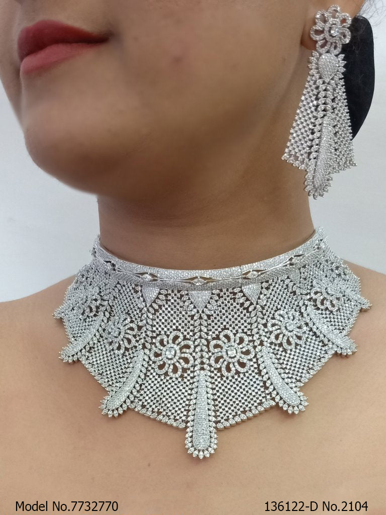 Partywear Necklace for Weddings - 7732770 - View 1