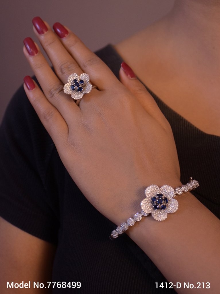 Royal Cut Bracelet - Style 2 - Amaara World