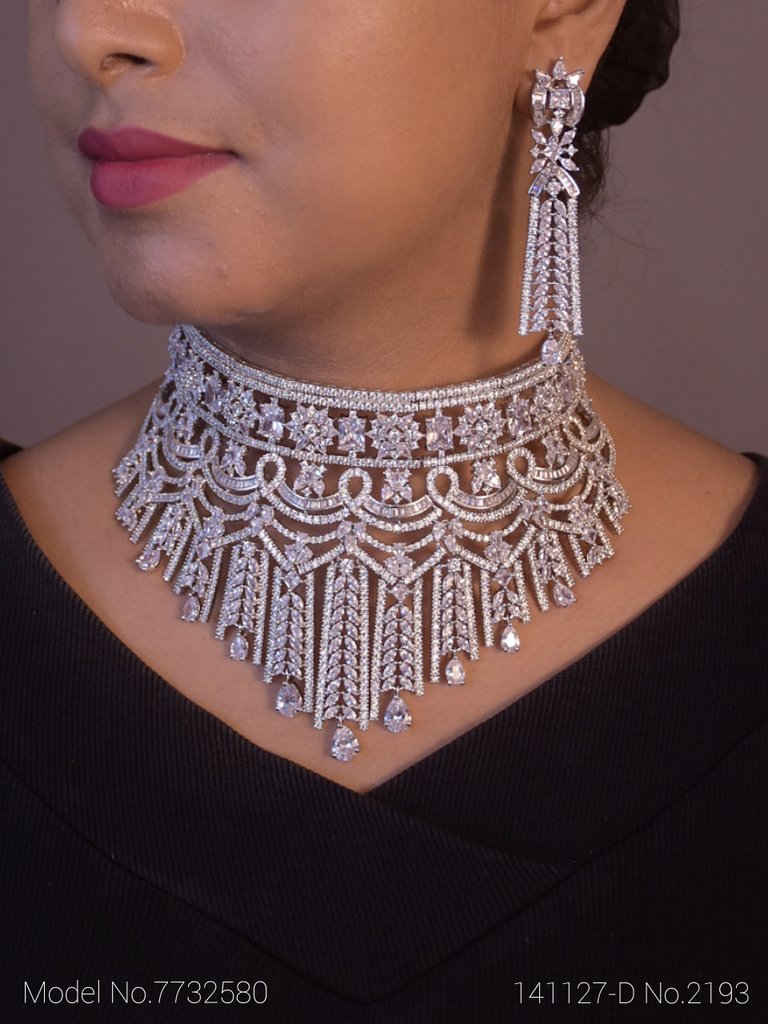 Diamond Replica | Closest than Real - 7732580 - View 1